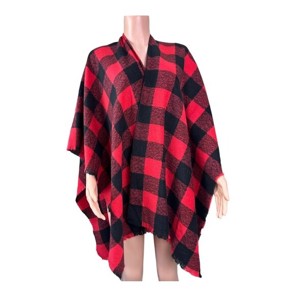 OLD NAVY Cozy Knit Poncho Blanket Scarf -Red-Black Buffalo Plaid -One size NEW - Picture 10 of 11